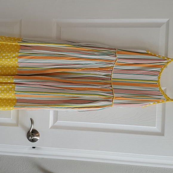 Wildflower's vacation dress - Picture 2 of 3